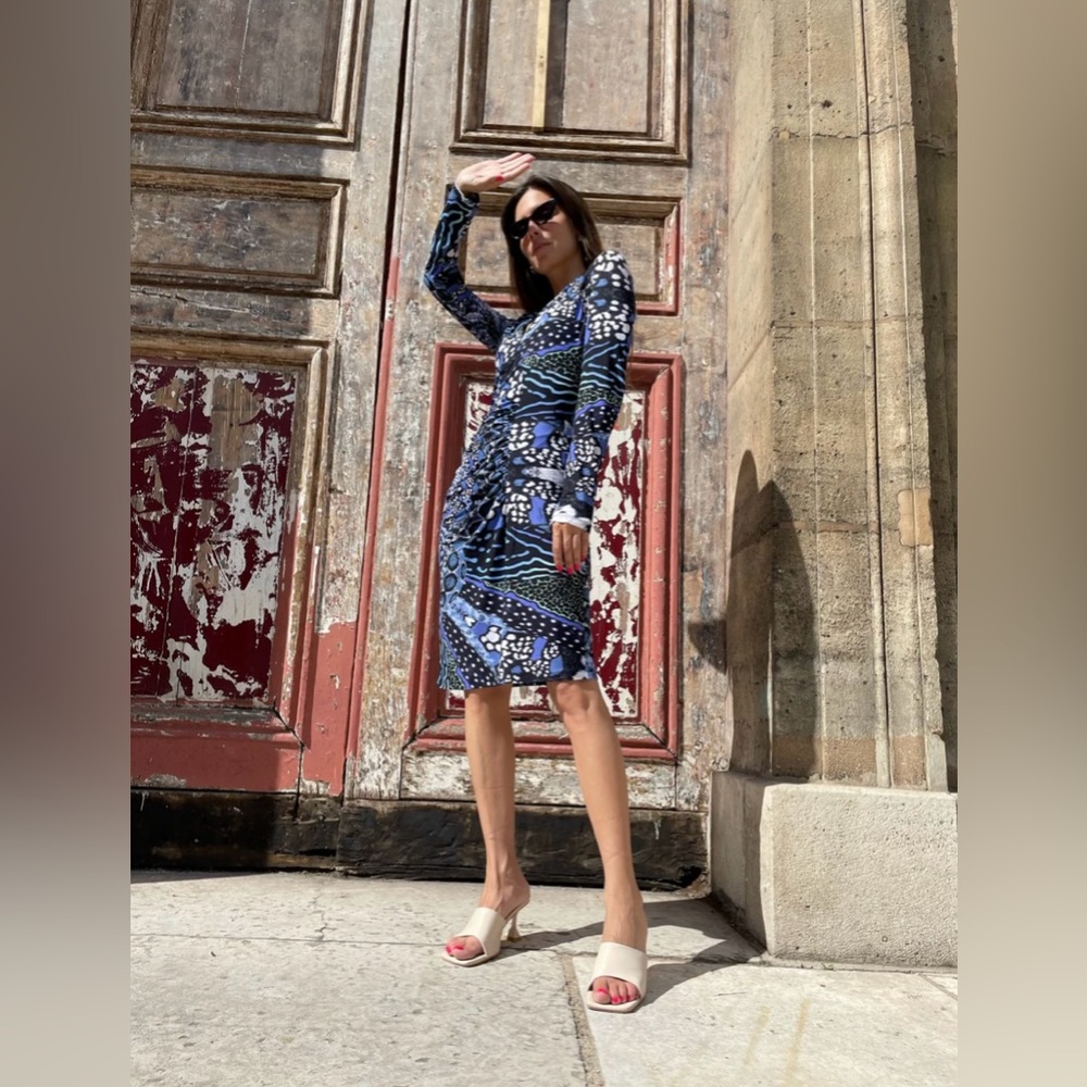 NWOT Roberto Cavalli Blue Multi Print Ruched Bodycon Dress. Size. L/46